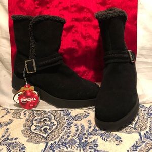 Black ladies boots genuine suede size 6 NWT